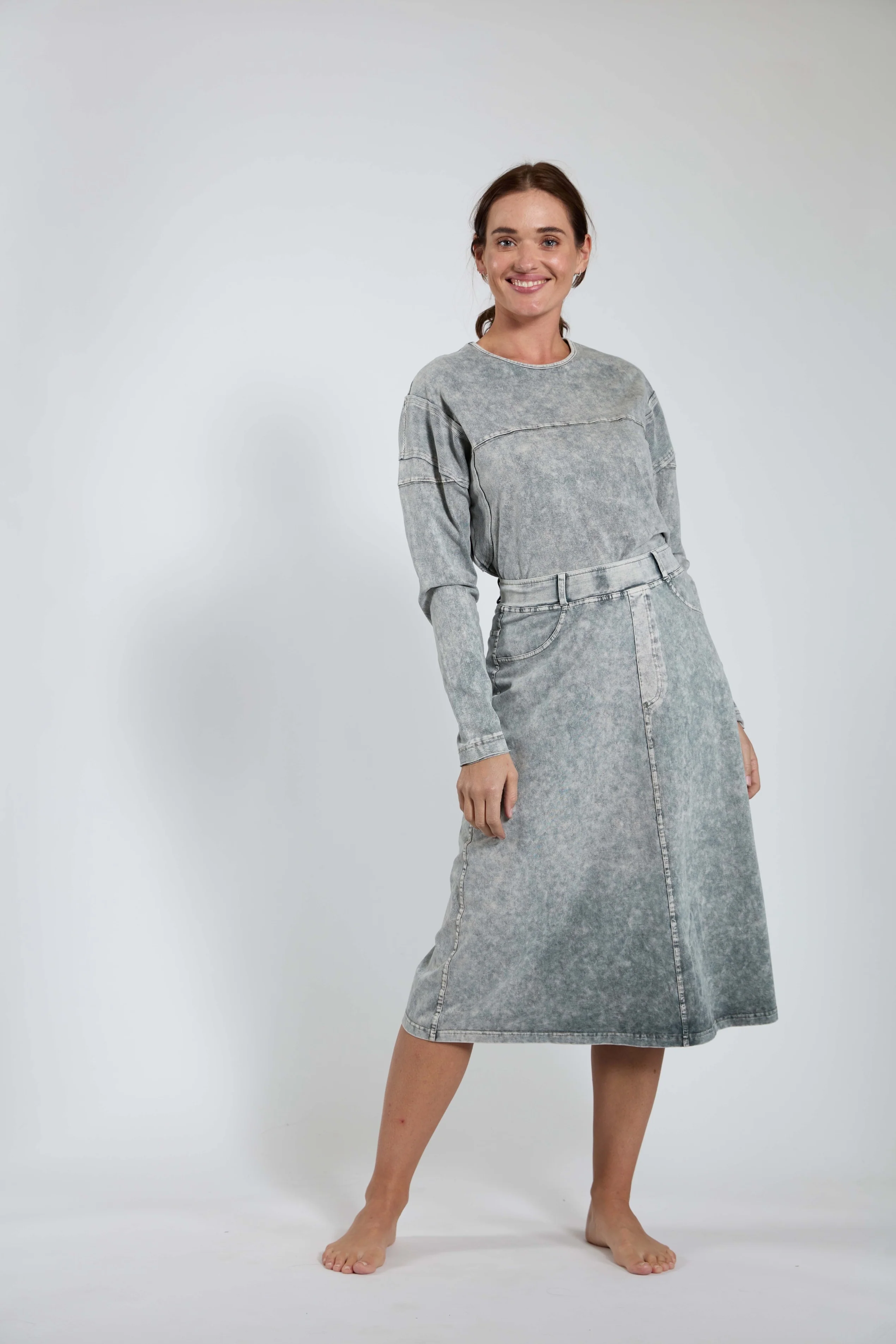 Light Grey Washed Maxi Denim Skirt - Image 3