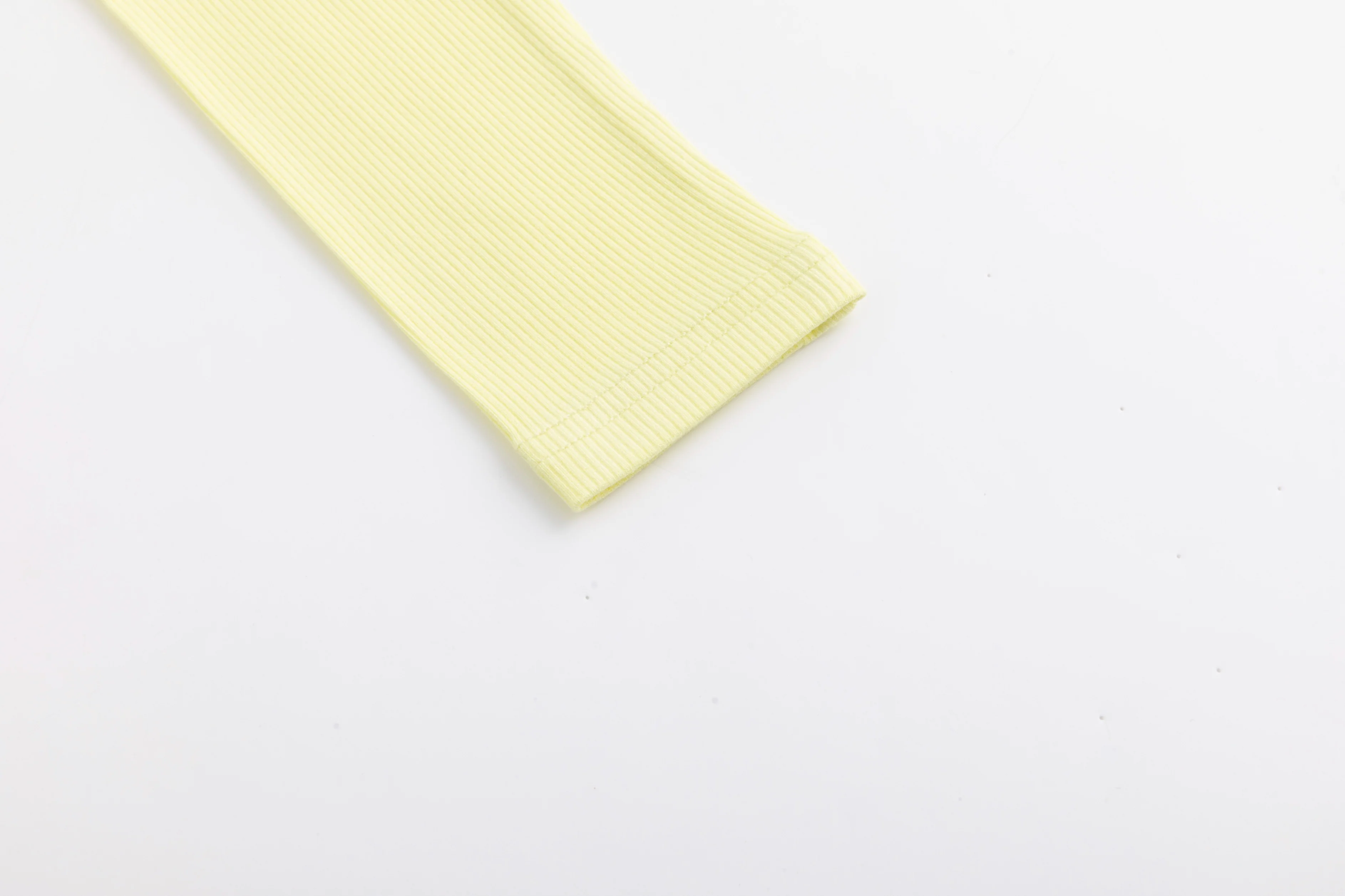 Basic Ribbed Tee- Lemon - Image 5