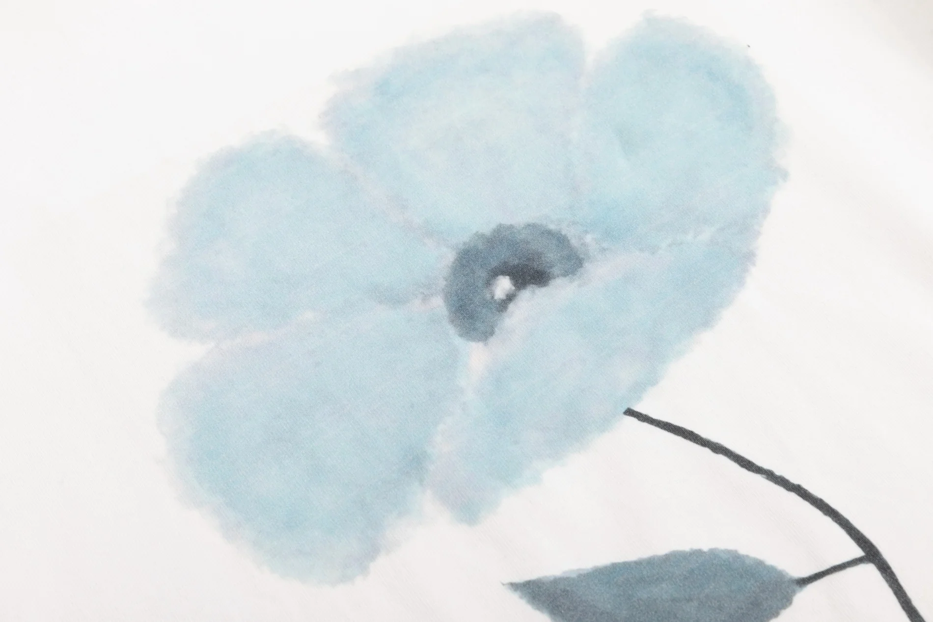 Big Blue Flower Print White Top - Image 4