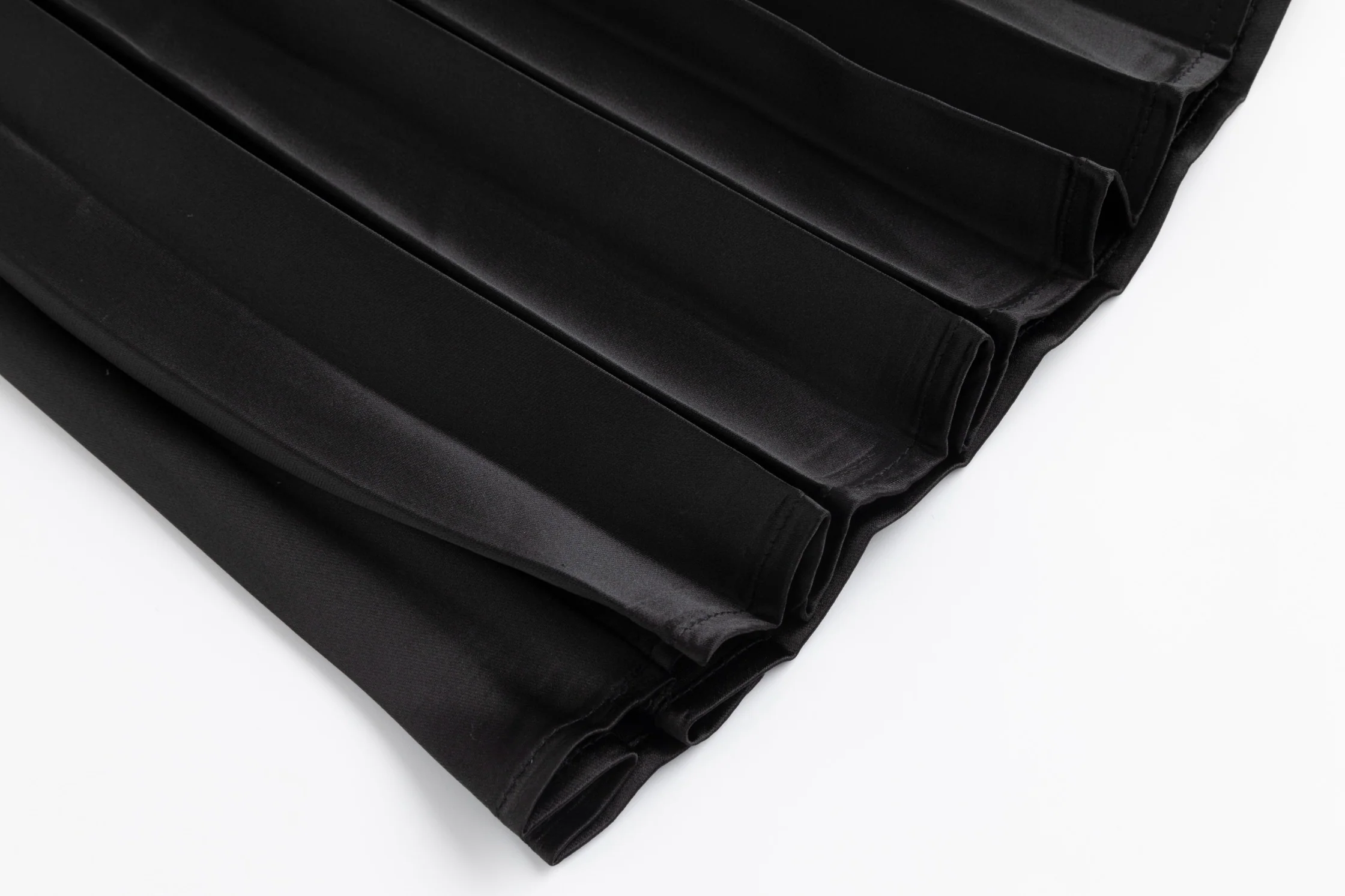 Black Satin Thin Pleated Skirt - Image 5