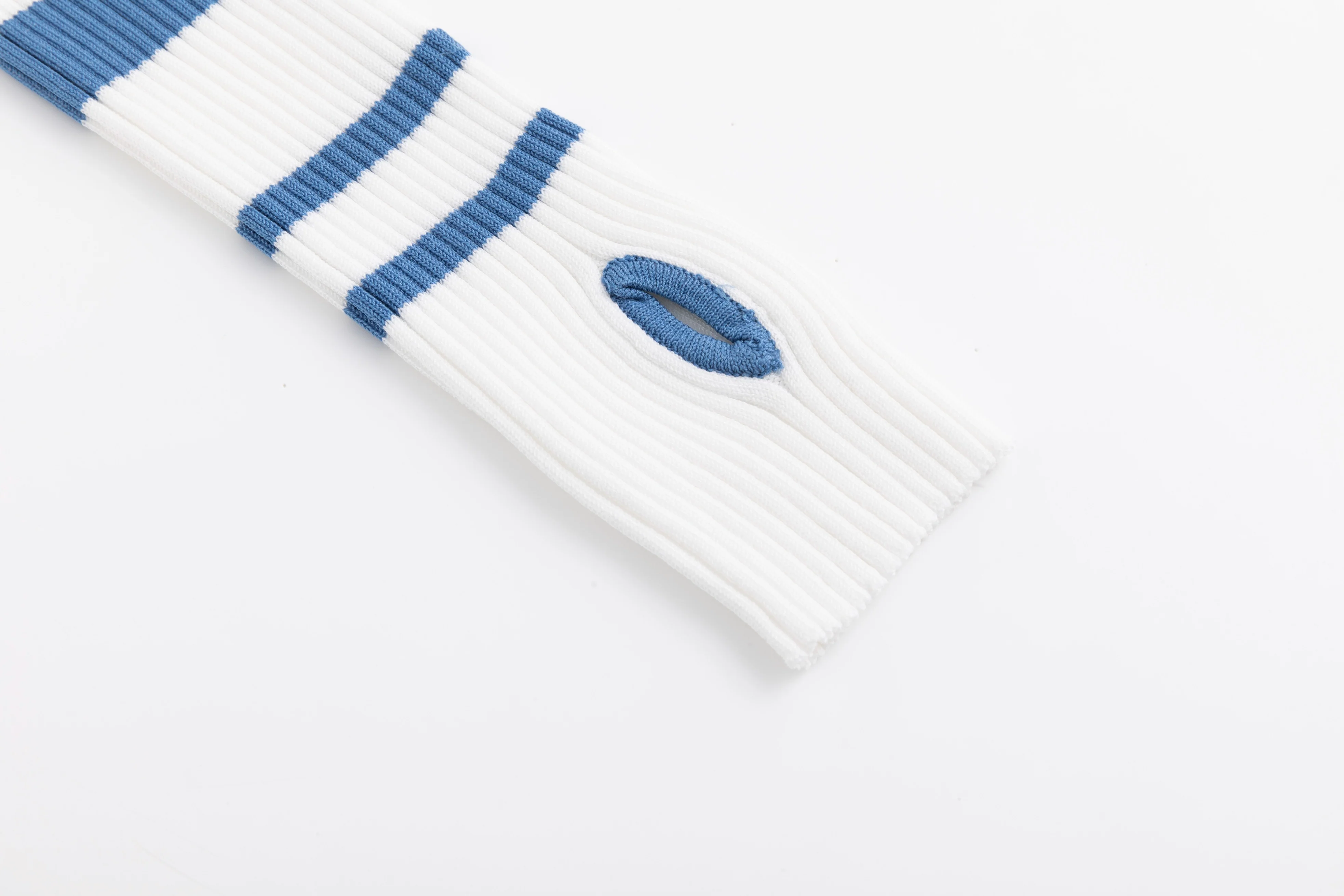 Blue And White Ribbed Knit Top - Image 4