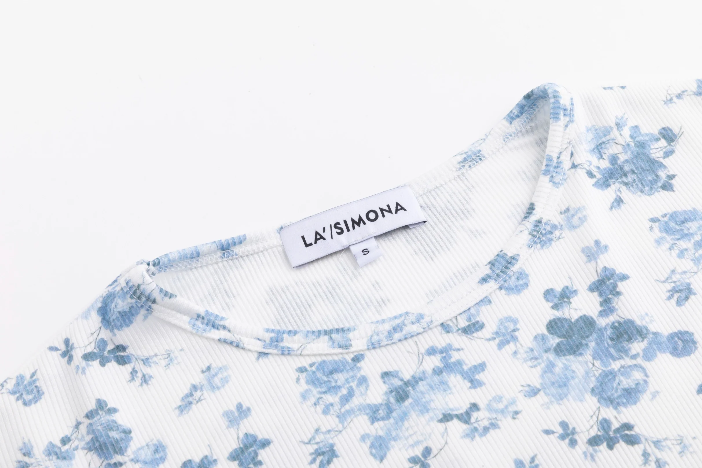 Blue Floral Print Ribbed Top - Image 5