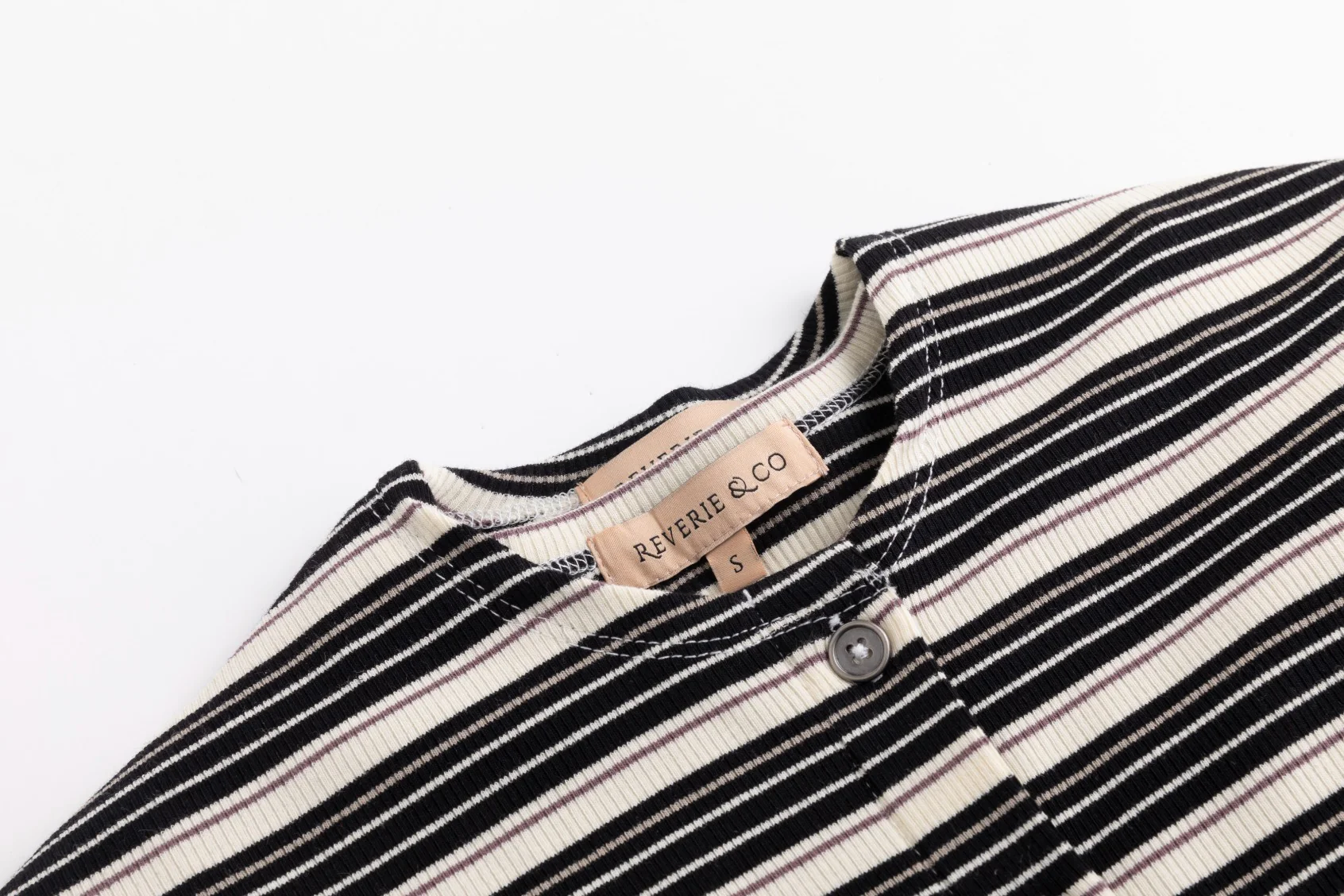 Cropped Ribbed Twin Set- Striped- Black And Cream - Image 4