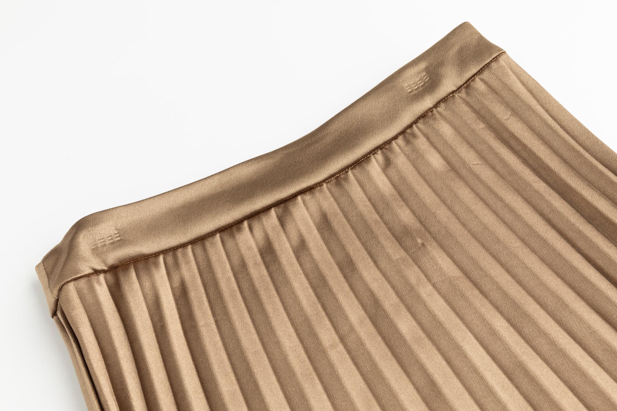 Gold Pleated Skirt - Image 4