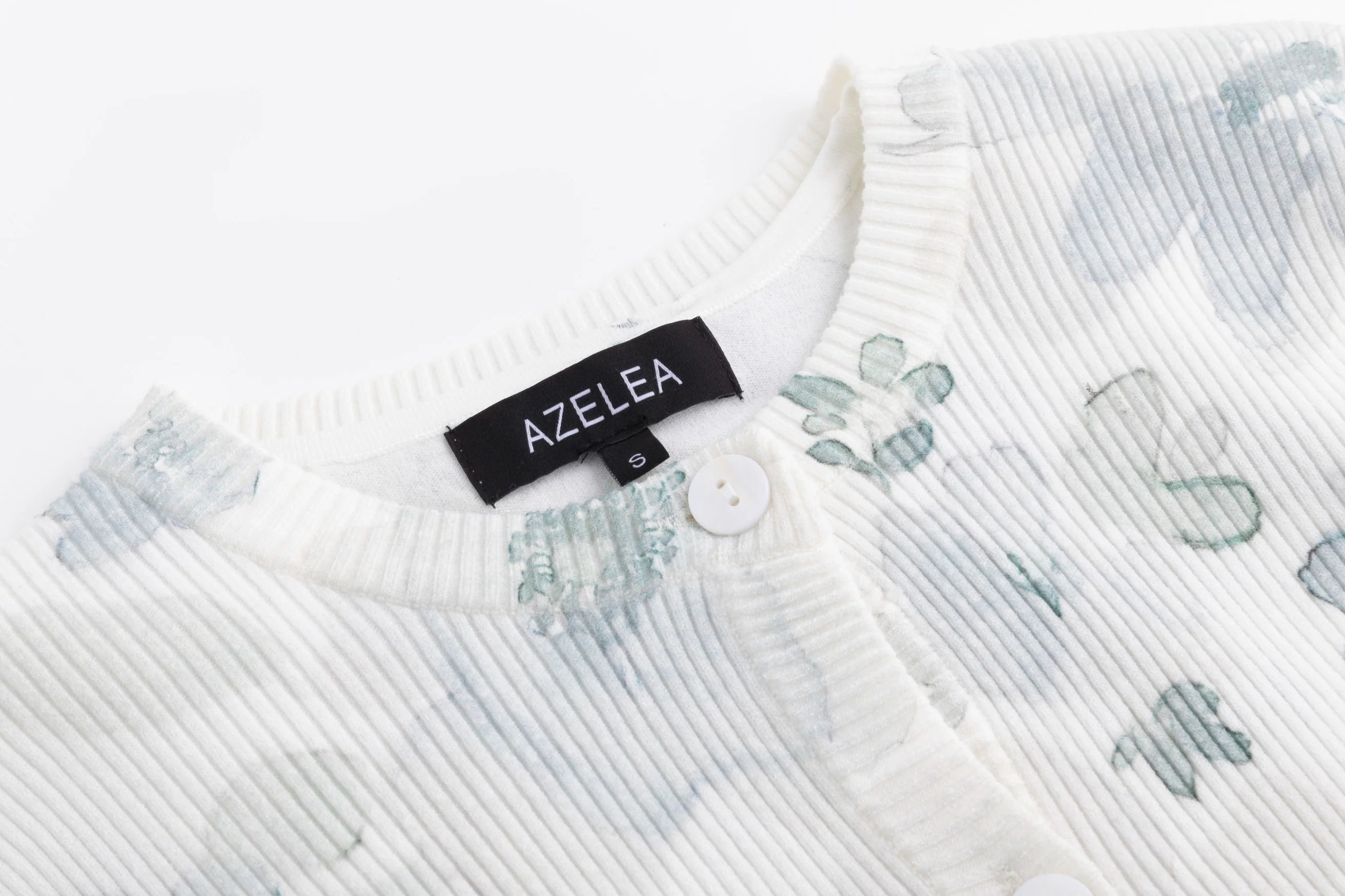 Grey Floral Knit Twinset - Image 5