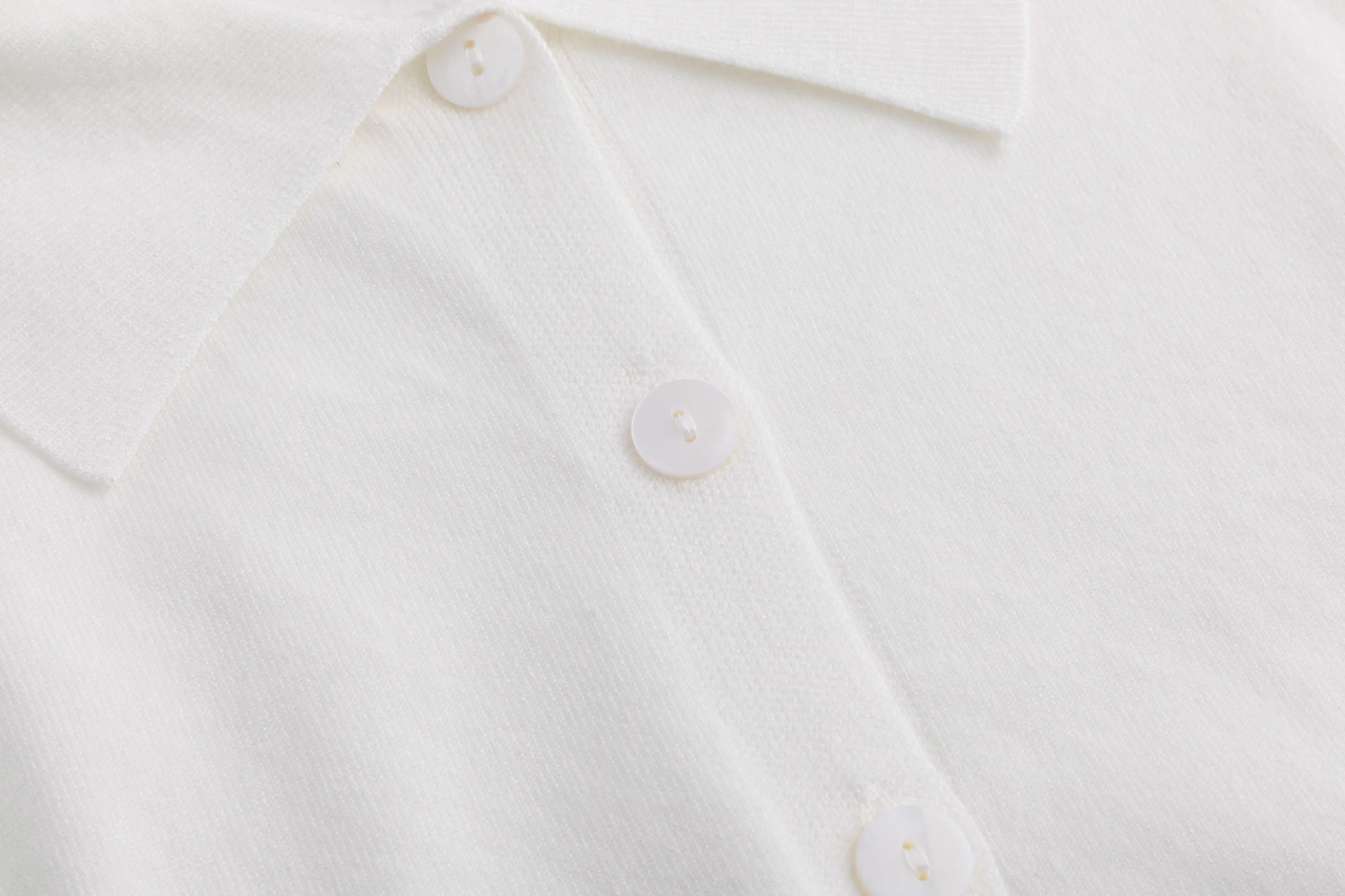 Knit Cardigan With Collar And Flower Buttons - White - Image 5
