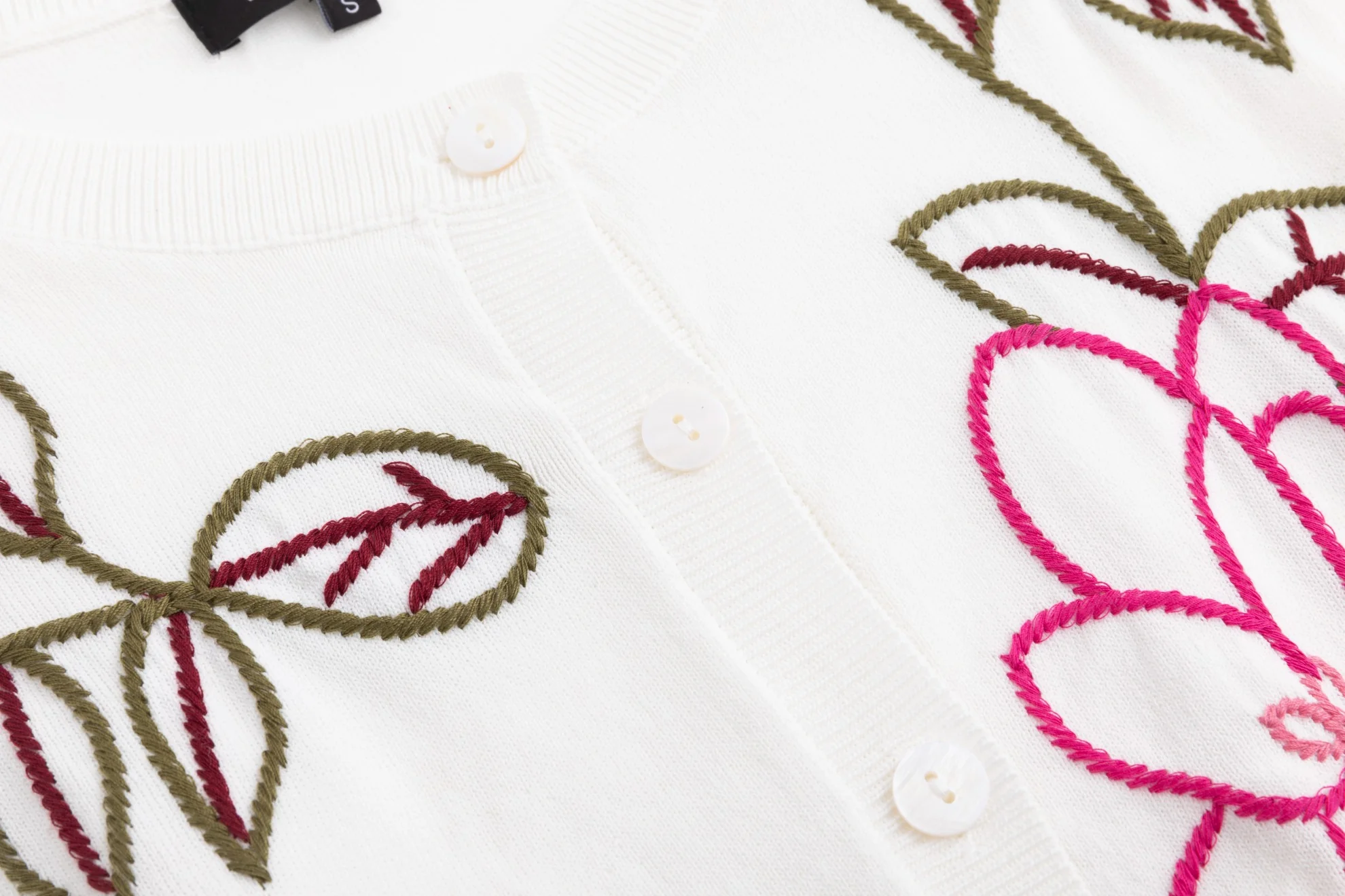 Knit Cardigan With Pink Embroidered Flowers - Image 5
