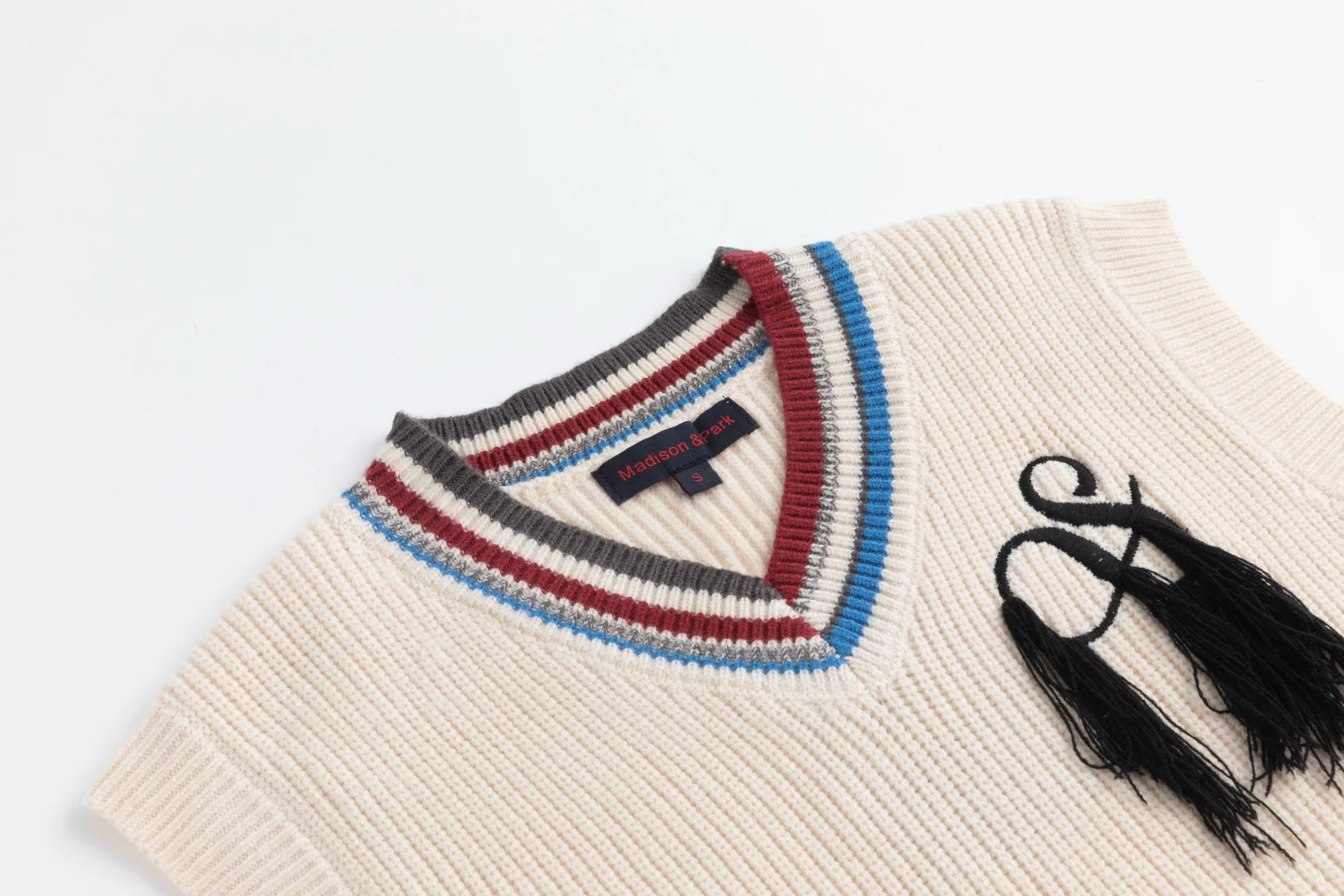 Off White Knit Vest With Colored Striped Ribbing - Image 4
