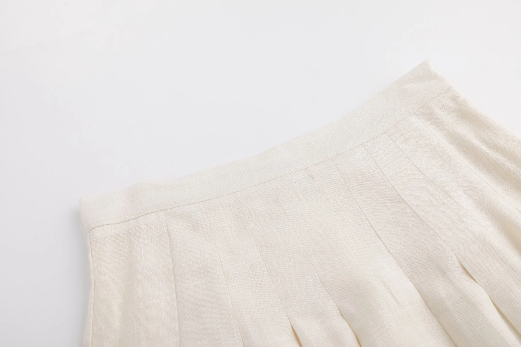Pastel Floral Box Pleat Skirt - Image 6