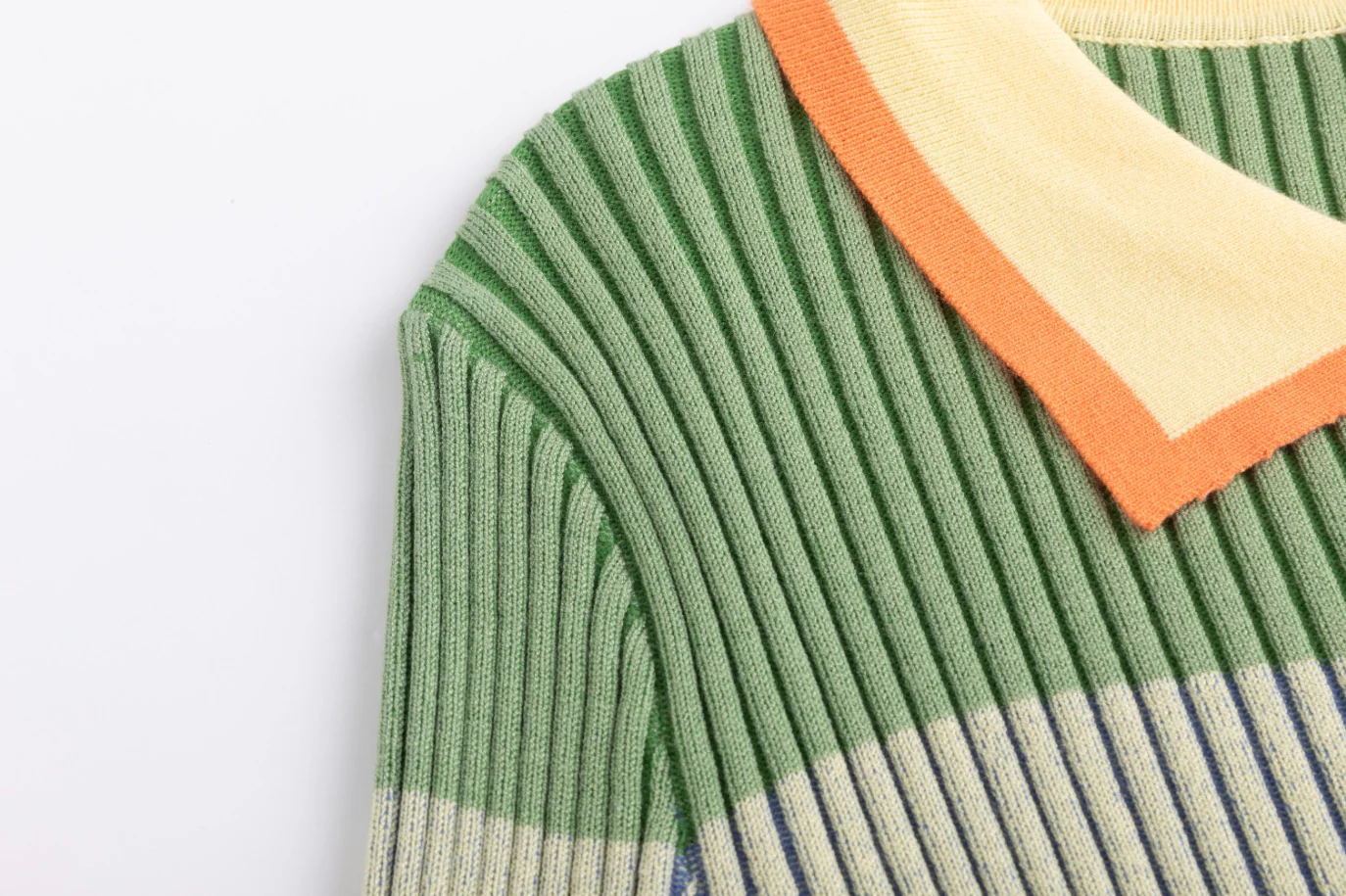 Pink And Green Knit Ribbed Top With Collar - Image 5