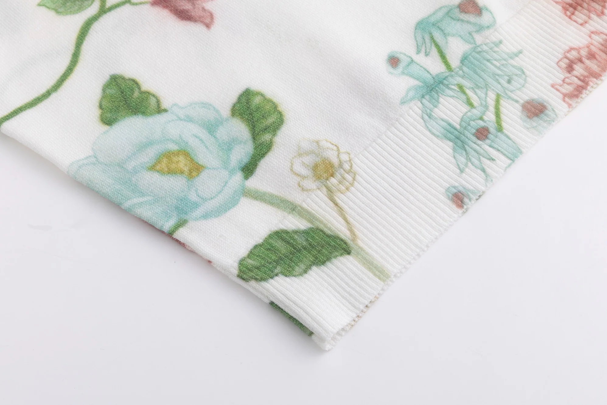 Pink Flower Printed Knit Top - Image 6