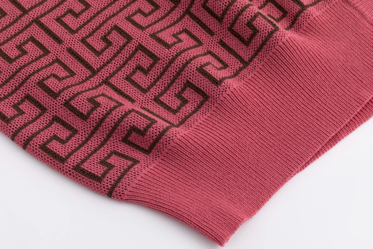 Pink Knit Logo Print Sweater With Collar - Image 4
