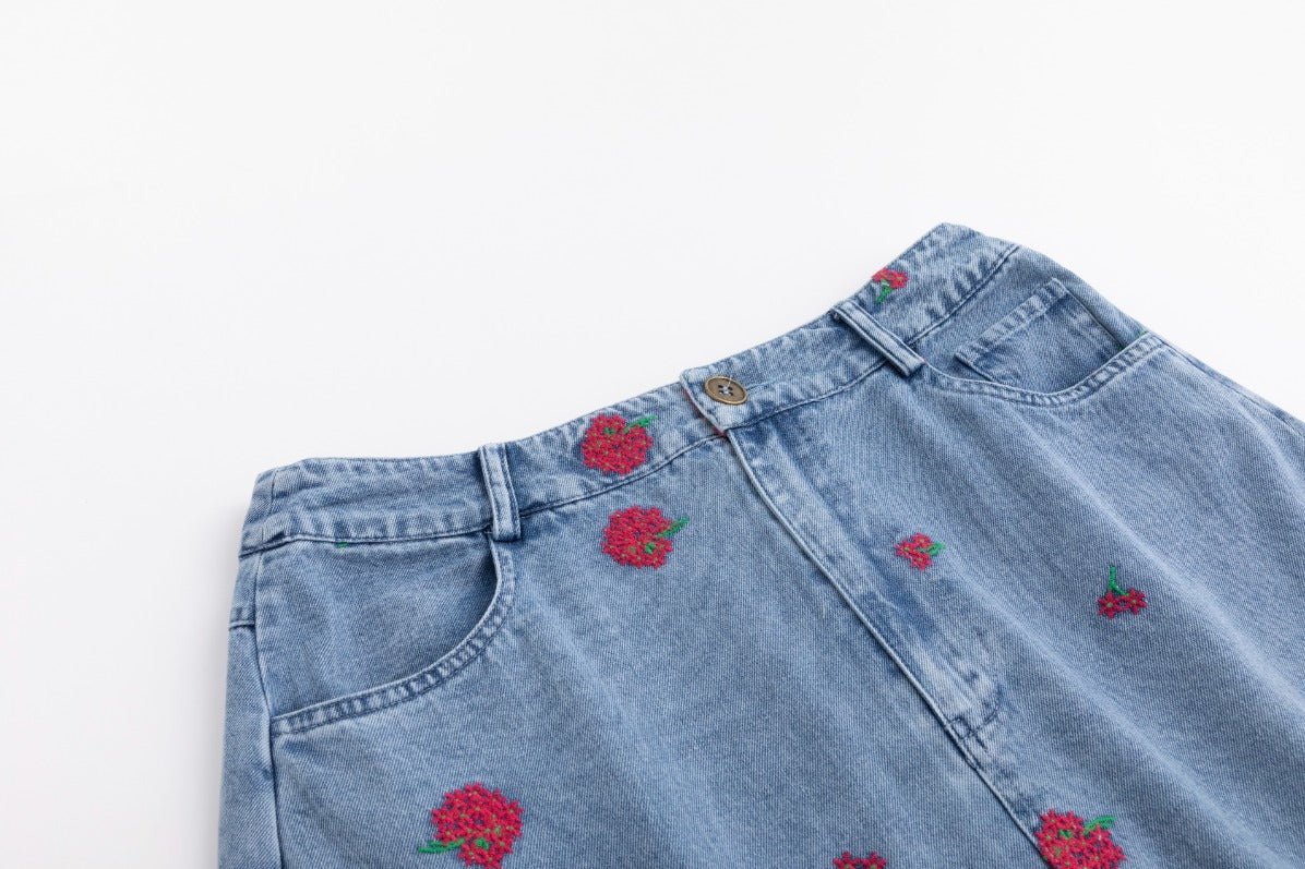 Red Flowers Embroidered Denim Skirt - Light Blue - Image 6