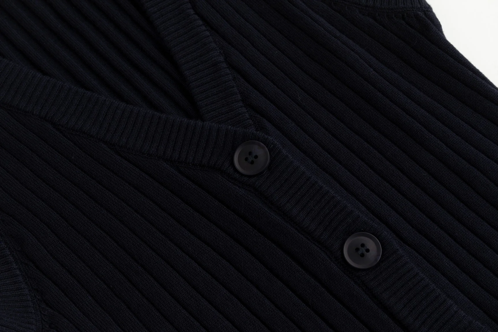 Ribbed Vest Wooden Buttons - Navy - Image 5