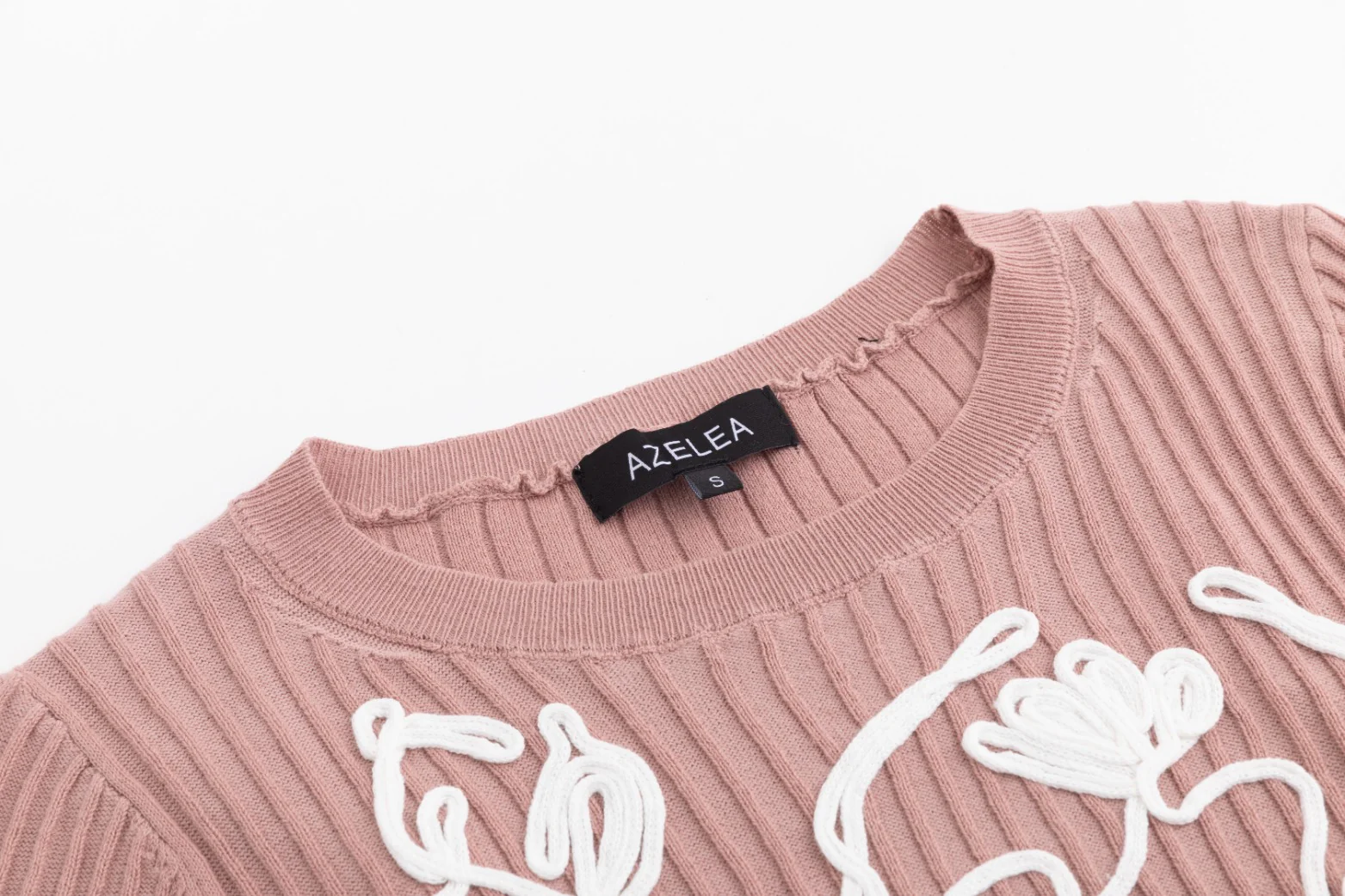 Rose Blush Sweater With White Floral - Image 4