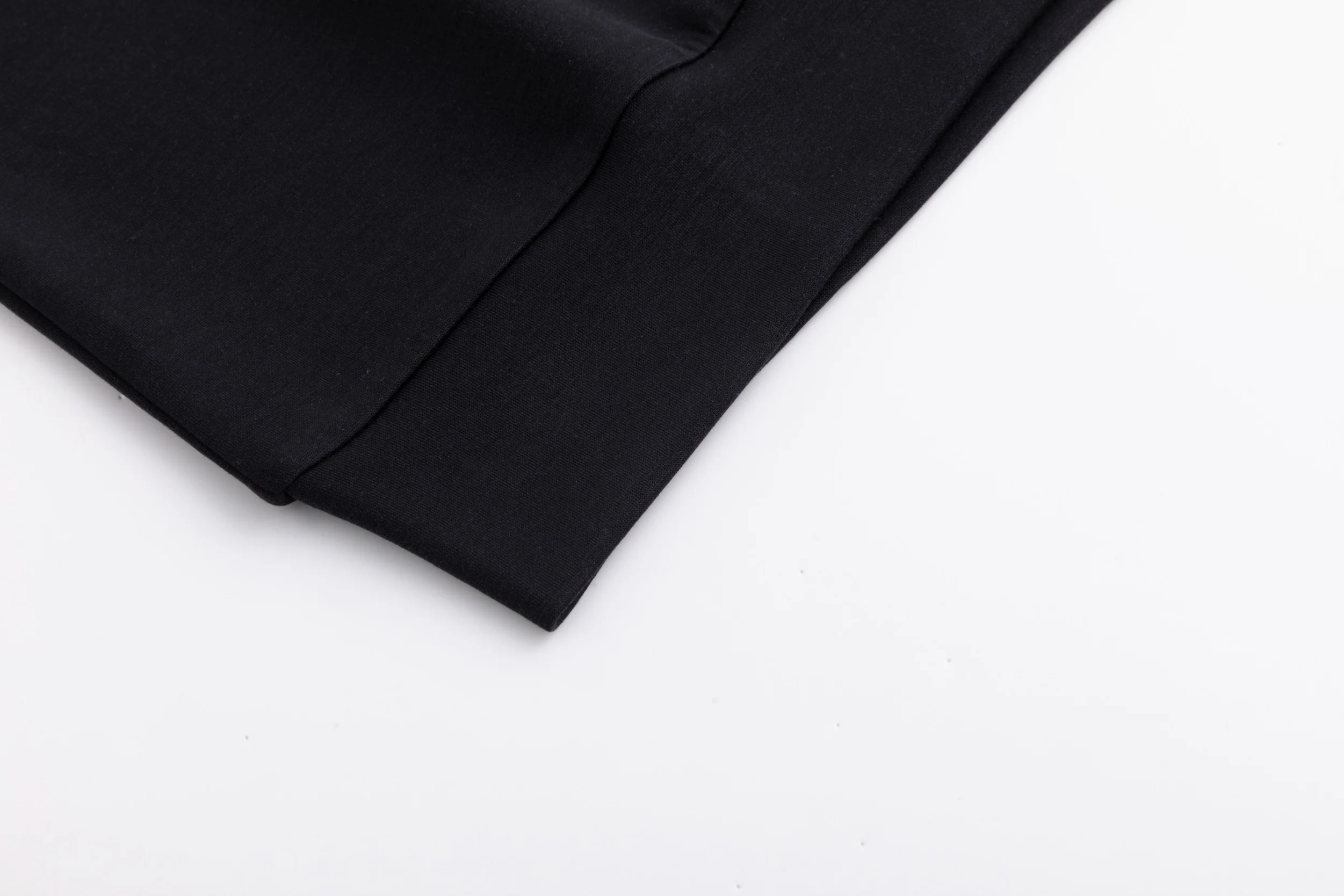 Scuba Pull Over - Black - Image 5