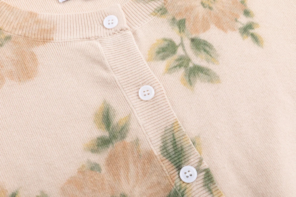 Tan Knit Cardigan With Flowers - Image 5