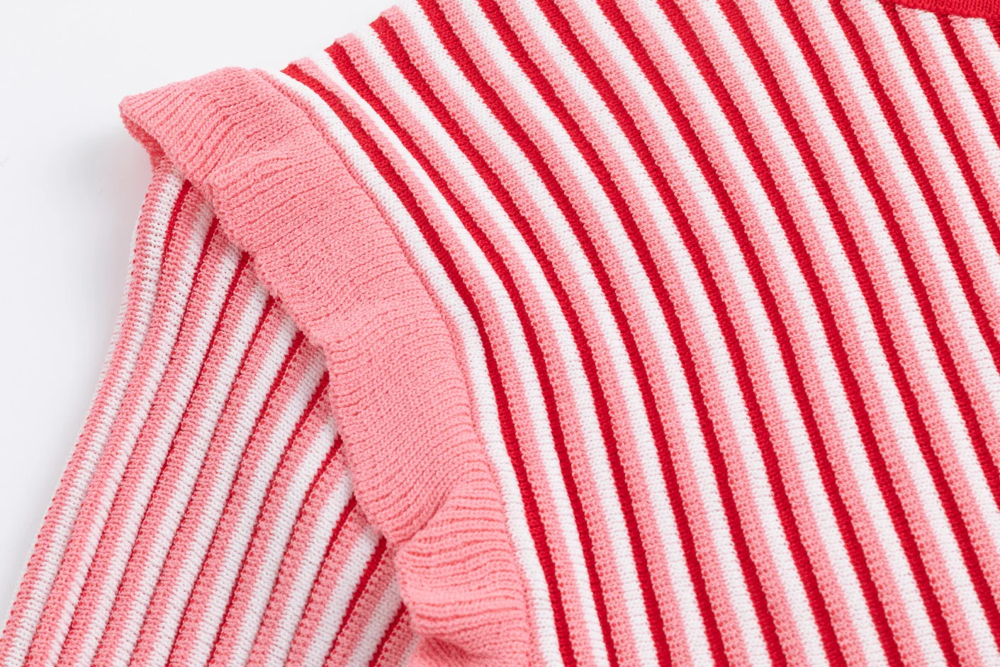 Pink And White Ribbed Knit Sweater - Image 6