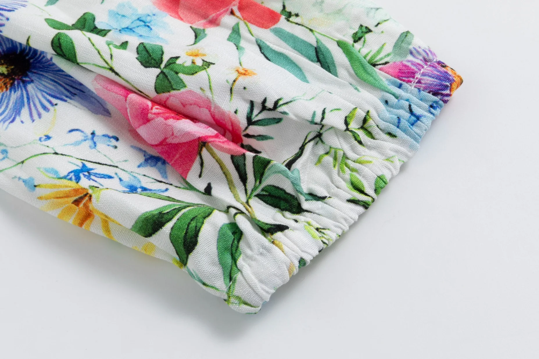 Multiflowered Printed Top & Solid White Jumper - Image 5