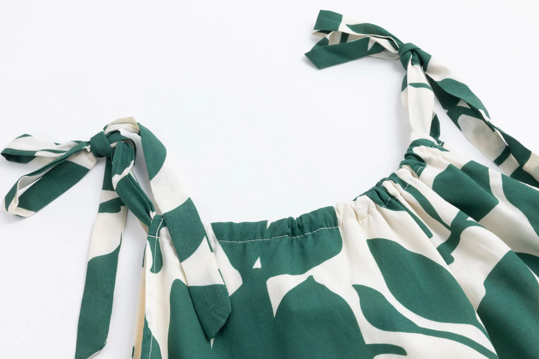 Jasper Leaves Printed Jumper - Image 5