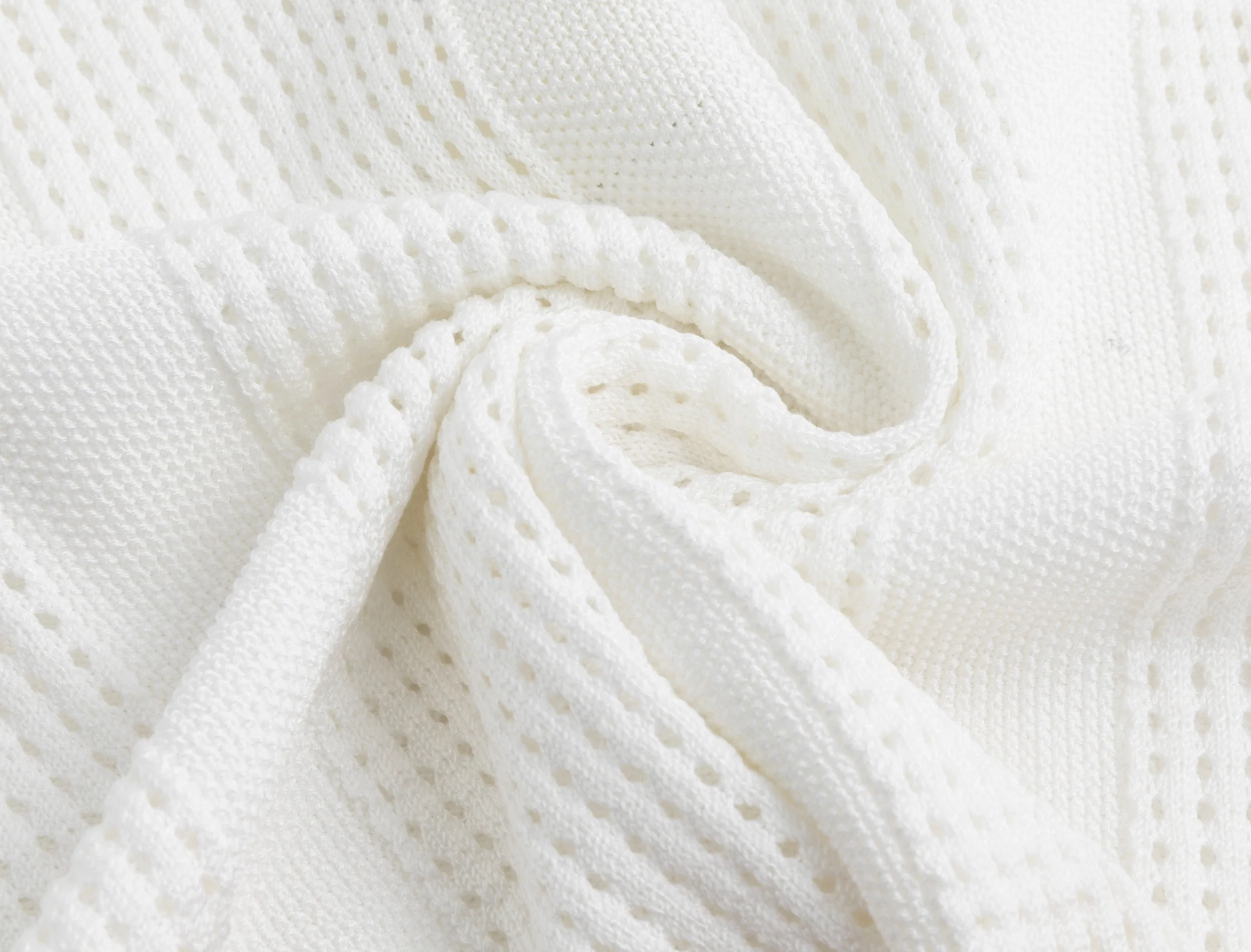 White Crochet Vest - Image 3