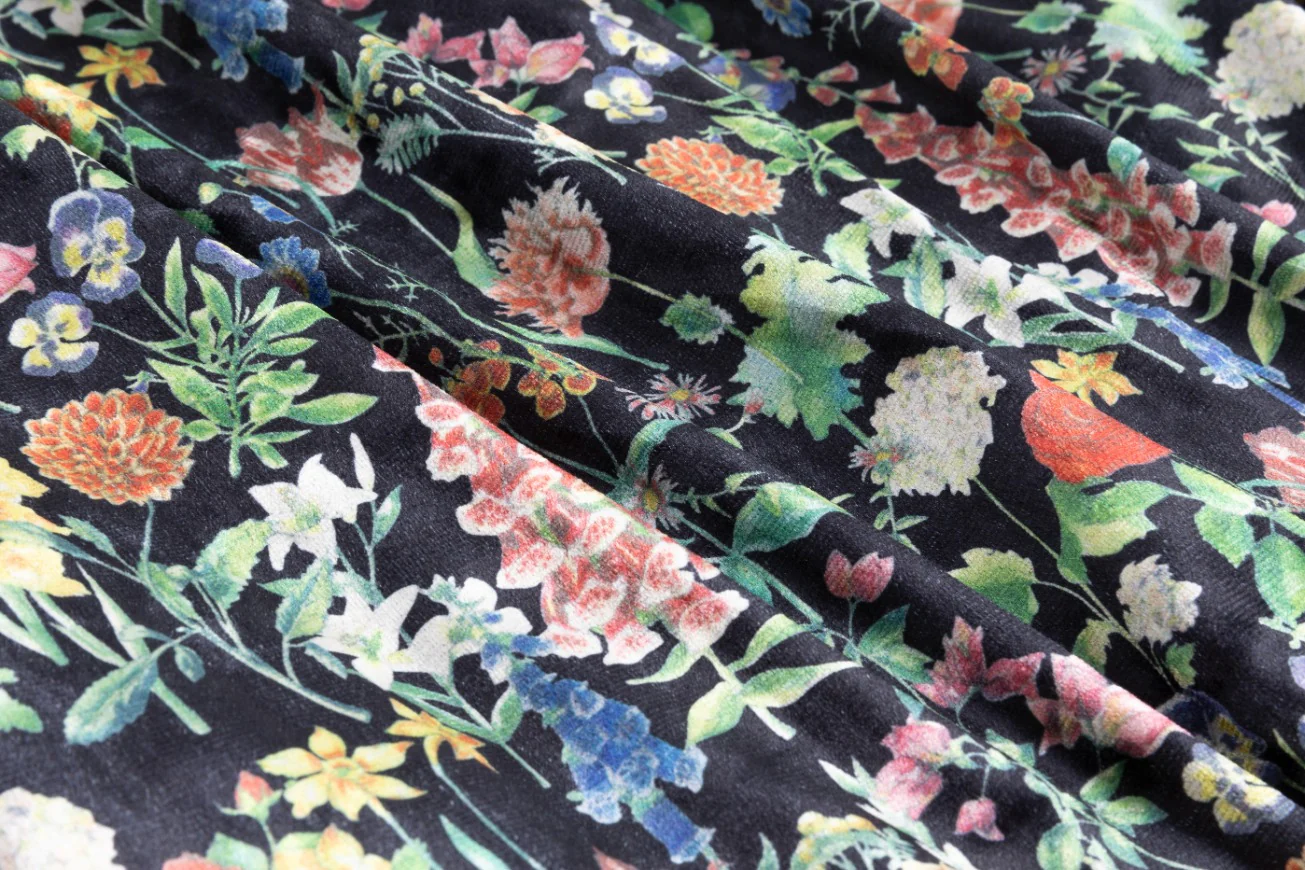 Velvet Printed Skirt - Image 6