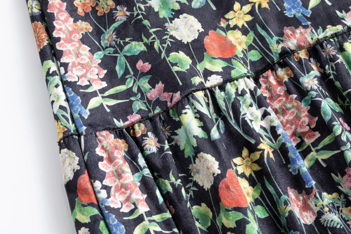 Velvet Printed Skirt - Image 8