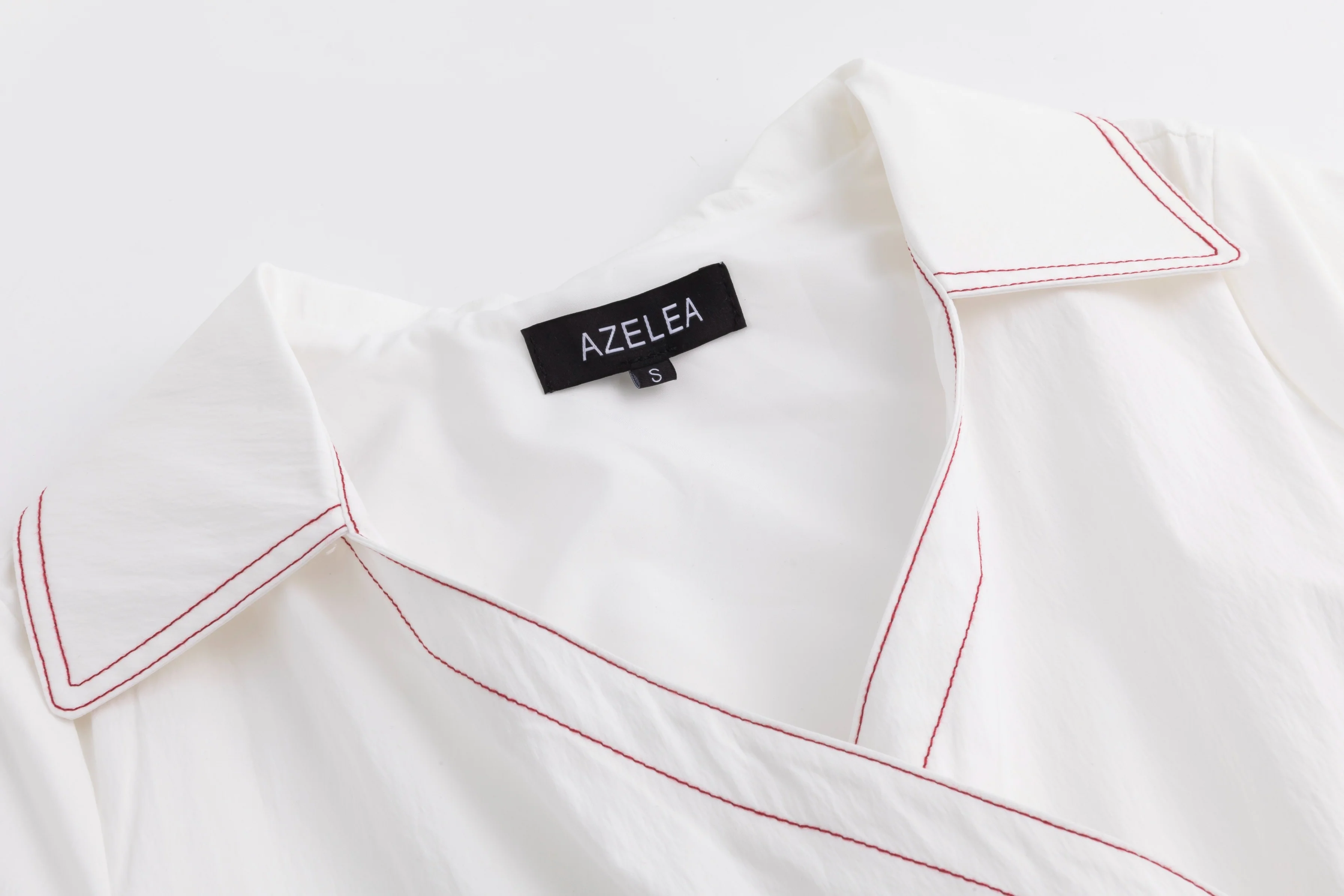 White Cotton Jumper With Embroidered Belt - Image 4