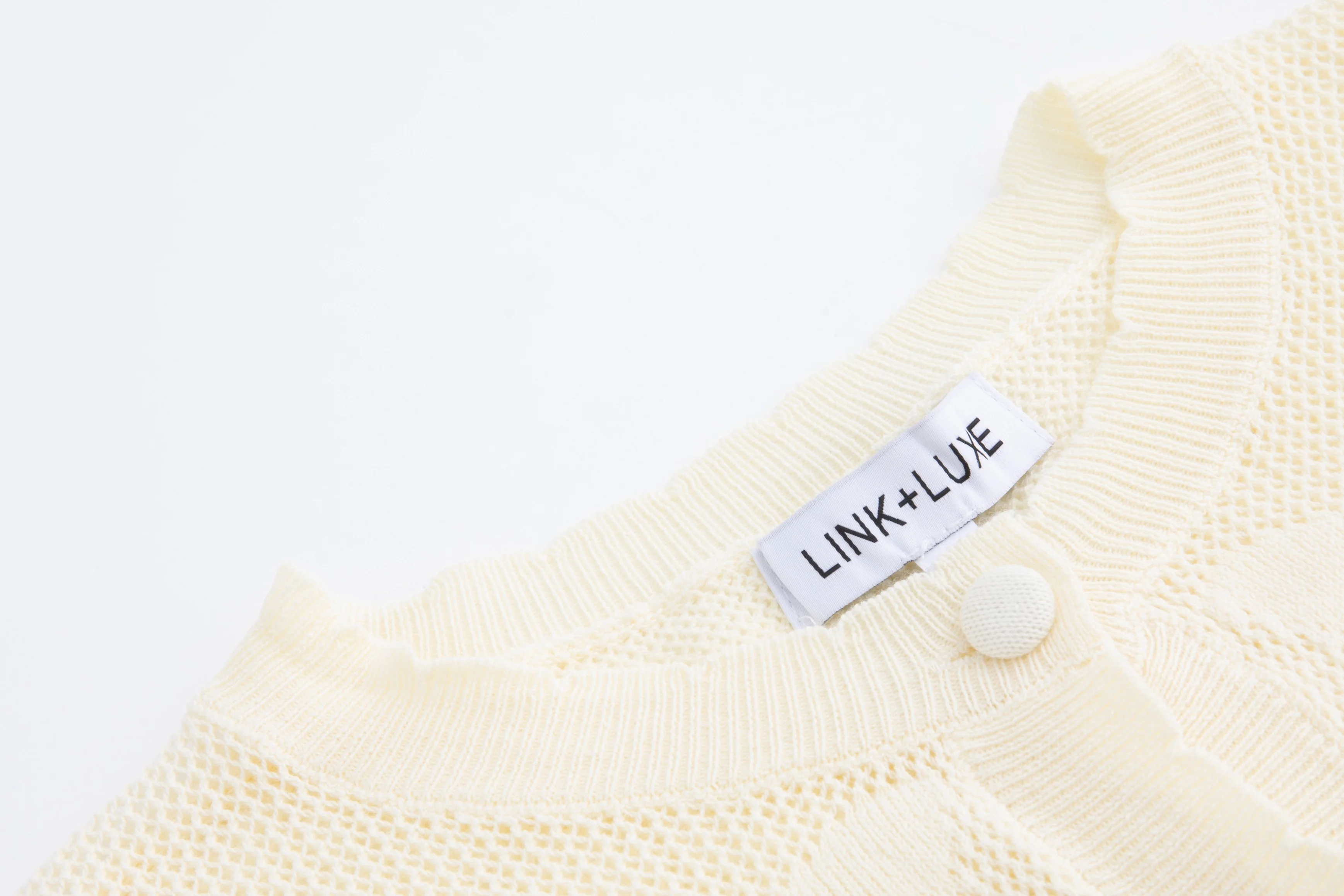 Cream Floral Knit Cardigan - Image 4