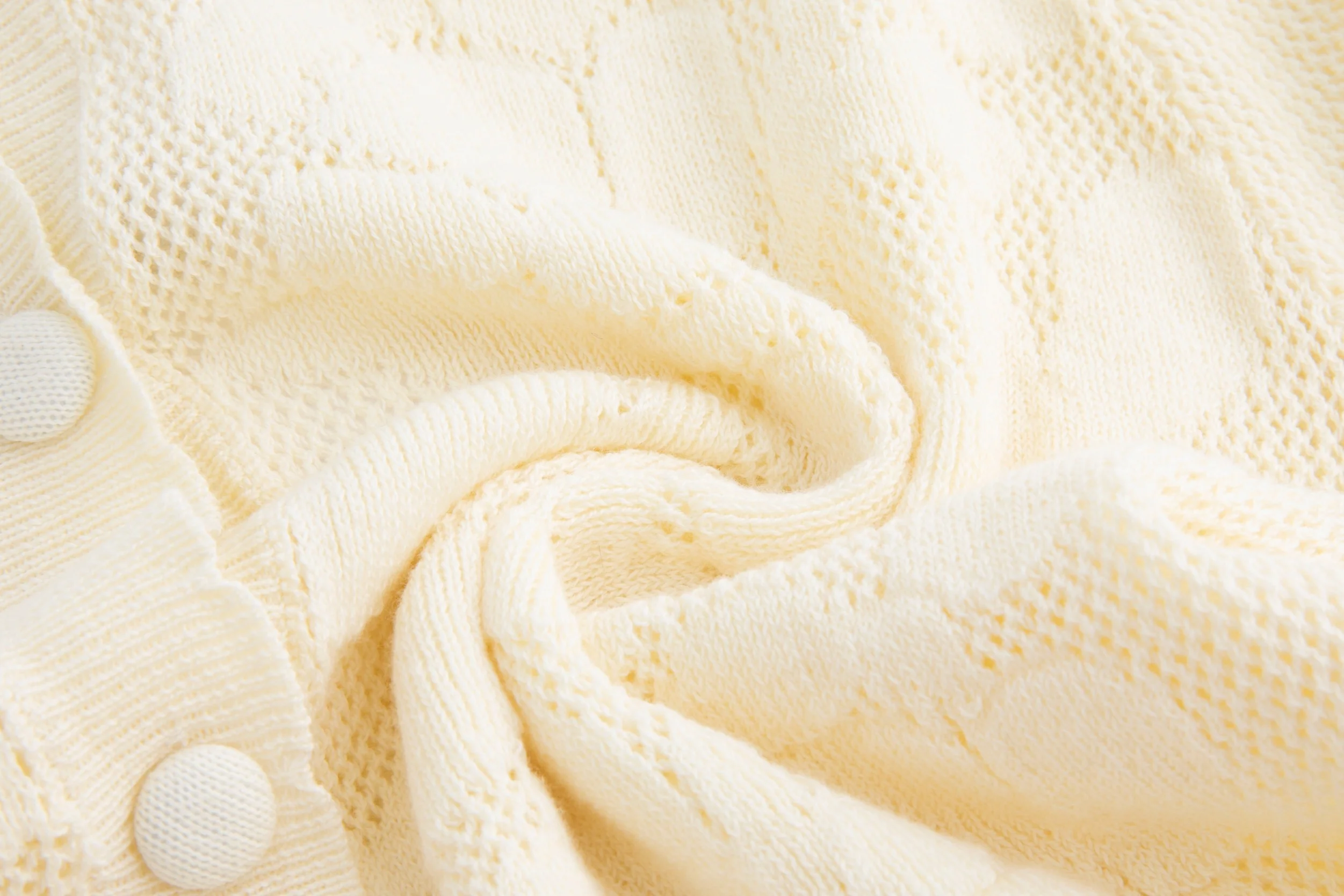 Cream Floral Knit Cardigan - Image 5